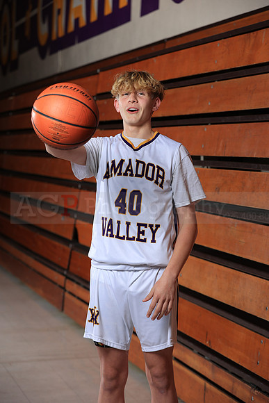 AVHSVarsityBKN00188