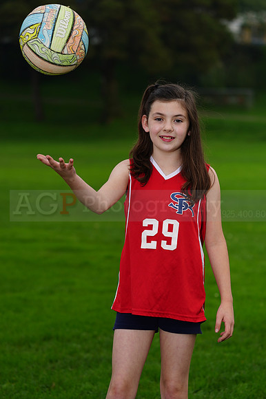 6thVBall00007