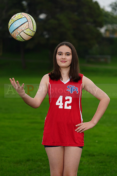 6thVBall00044
