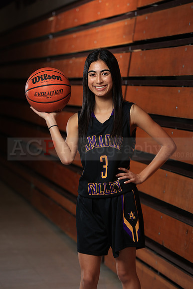 AVHS_Girls_JV_BKN00041