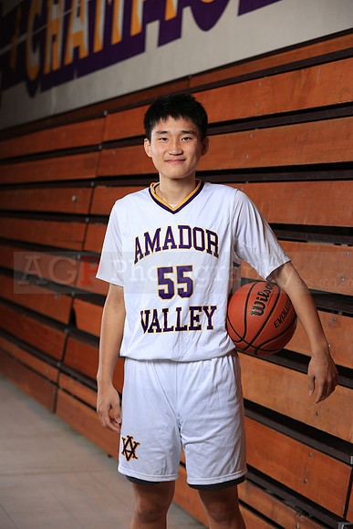 AVHSVarsityBKN00191