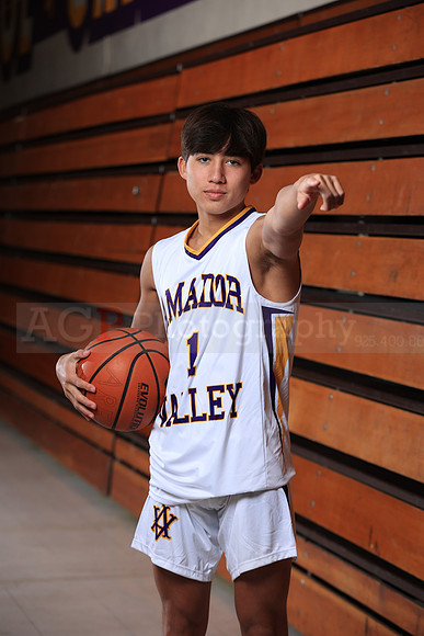 AVHSVarsityBKN00037