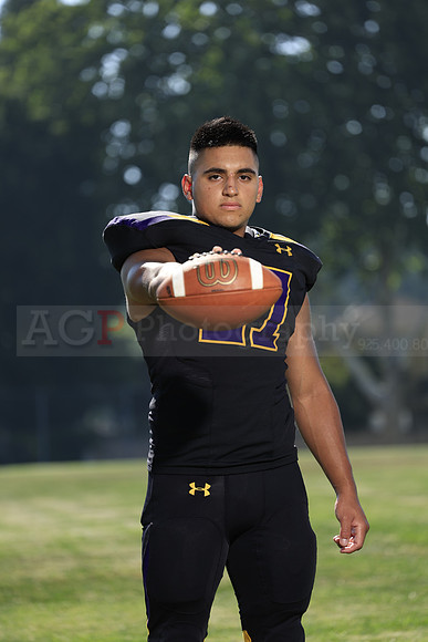 AVHS_JV016
