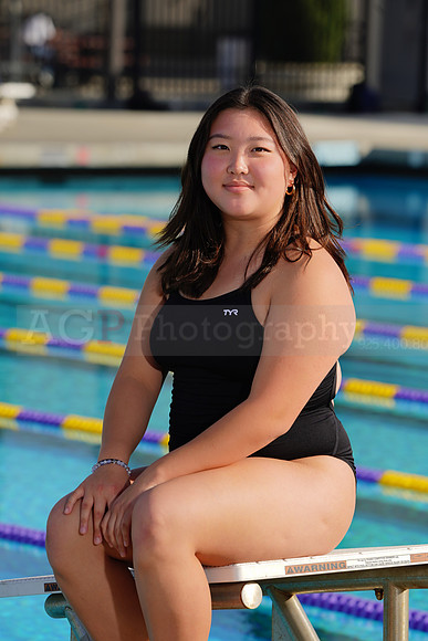 AVHSSwimPortrait00118