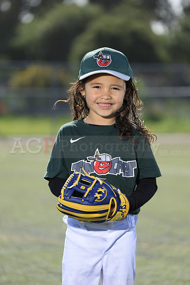SB_TB_TinCaps049
