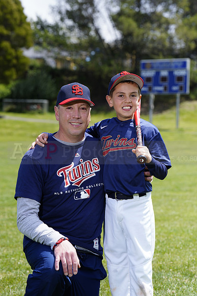 JrPWTwins00135