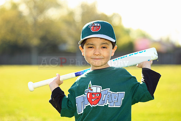 TBTinCaps057