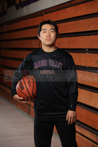 AVHSVarsityBKN00202