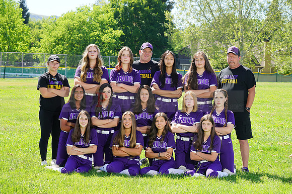 AVHS_JV_SOFTBALL00099