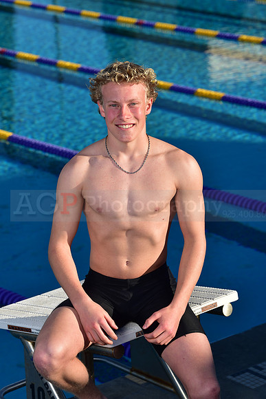 AVHS_Swim_Ind081