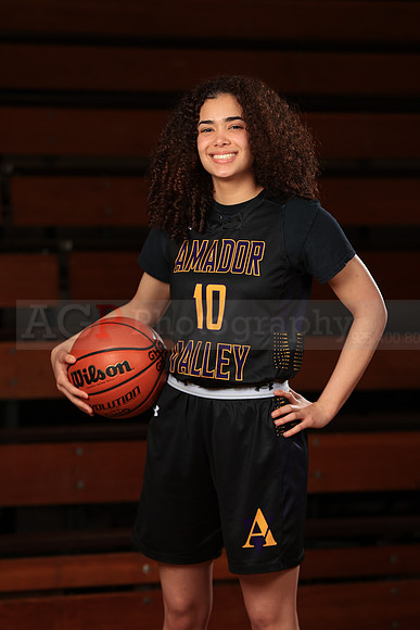 AVHSVarsityBB00058