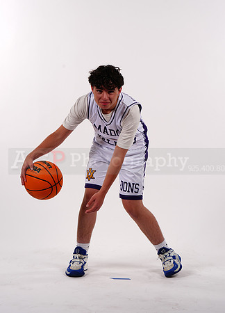 AVHS_Freshmen_Black00013