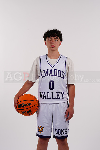 AVHS_Freshmen_Black00011