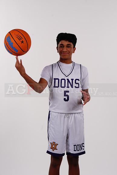 AVHS_JV00176