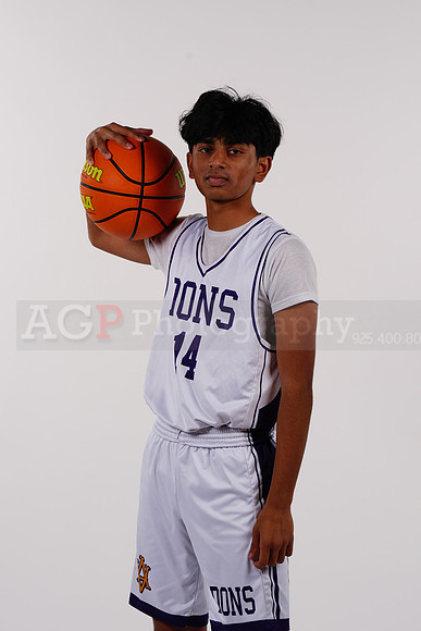 AVHS_JV00186