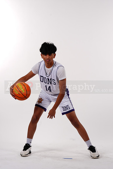 AVHS_JV00196