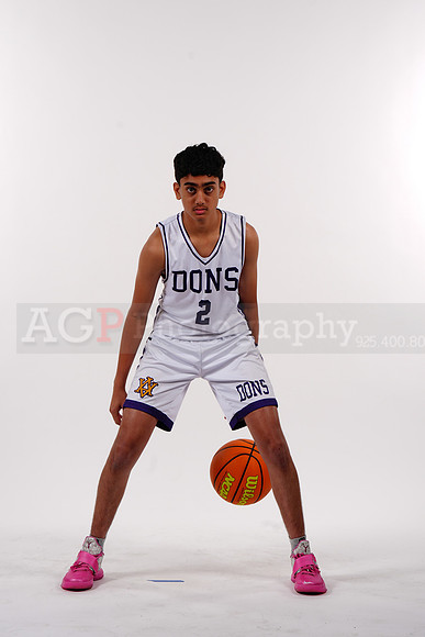 AVHS_JV00200