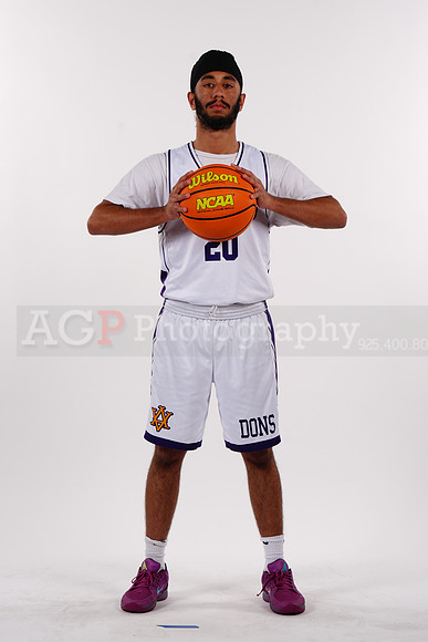 AVHS_JV00213