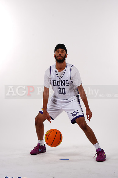 AVHS_JV00217