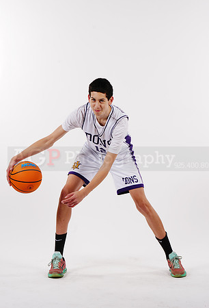 AVHS_JV00025