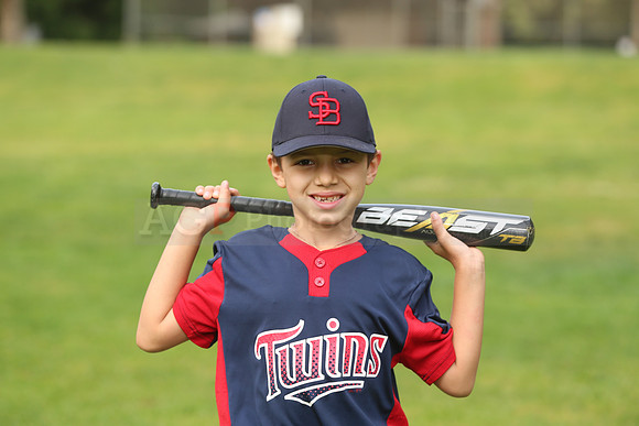 SB_JR_Twins00040