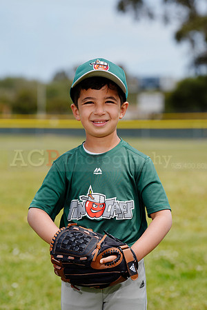 TBTinCaps00025