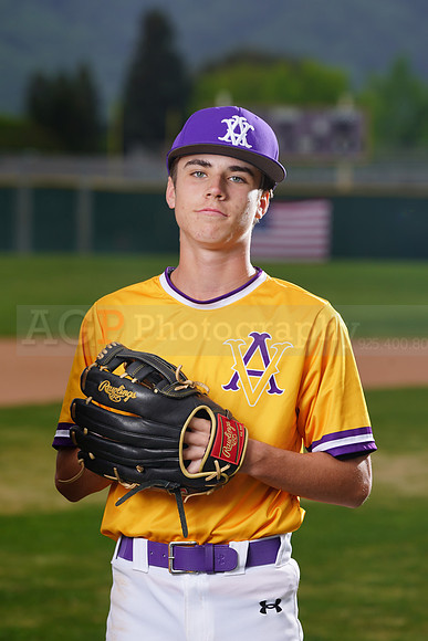 2025_Freshmen_BB080