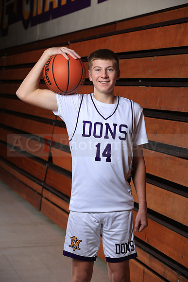 AVHSBoysJV_BKN00008