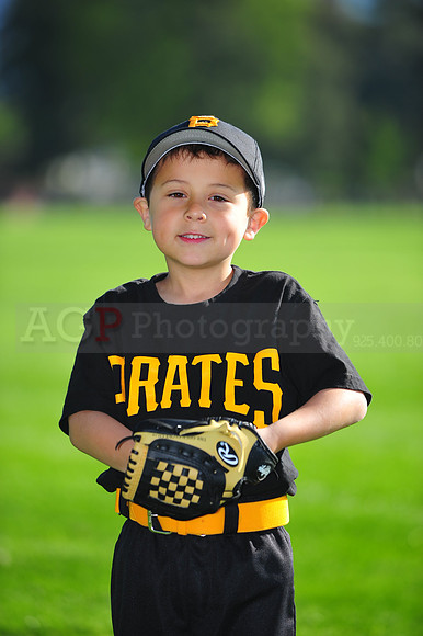 TBall_Pirates048