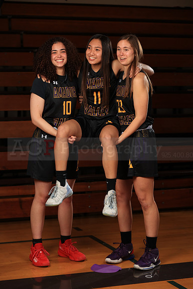 AVHSVarsityBB00103
