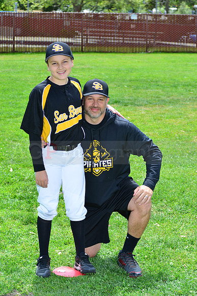 SB_Broncos_Pirates00043