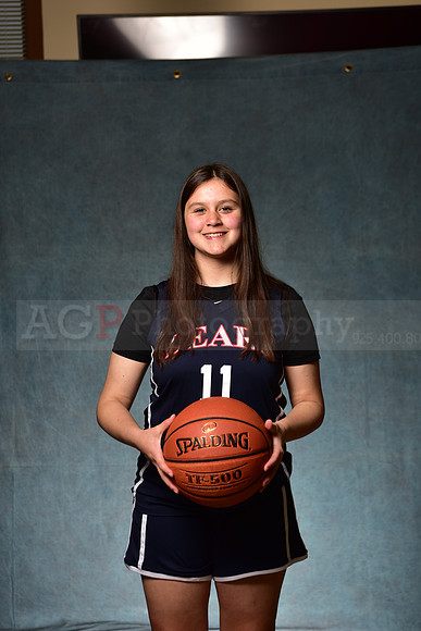 SB_8th_Grade_Girls00038