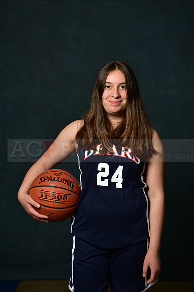 SB_8th_Grade_Girls00052