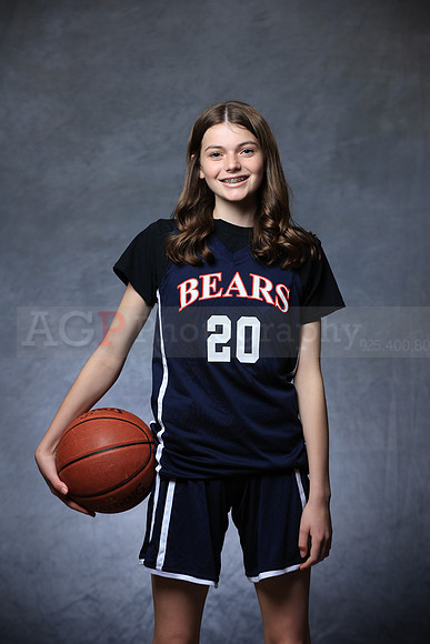 SB_8th_Grade_Girls00071