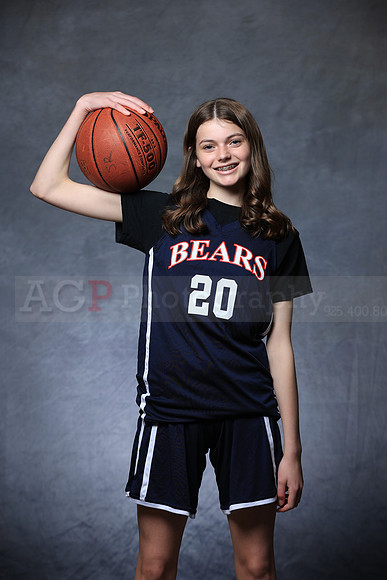 SB_8th_Grade_Girls00075
