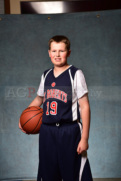 SB_6th_Grade_Boys_Team2_00043