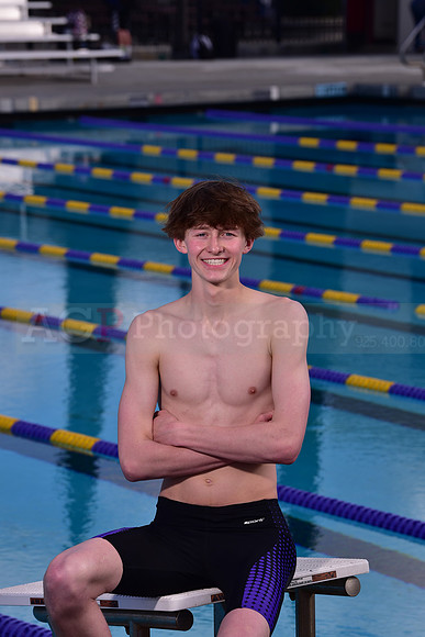 AVHS_Swim_00189
