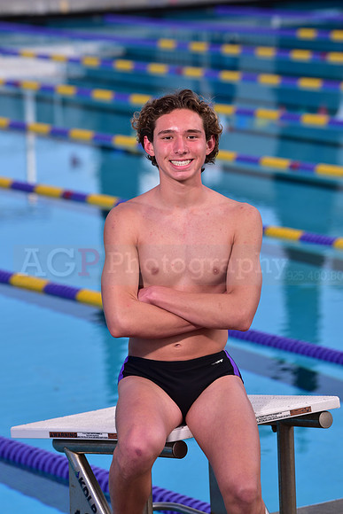 AVHS_Swim_00295