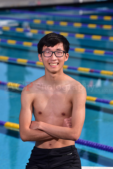 AVHS_Swim_00343