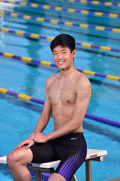 AVHS_Swim_00359
