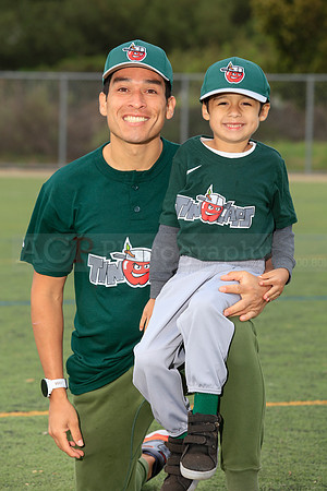 TBTinCaps00103