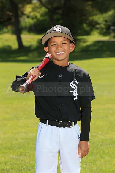 JrPWWhiteSox00100