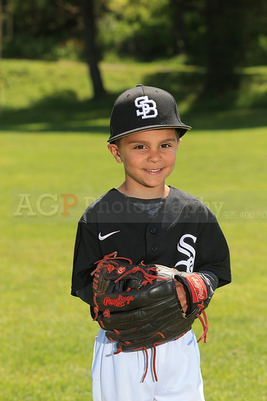 JrPWWhiteSox00086