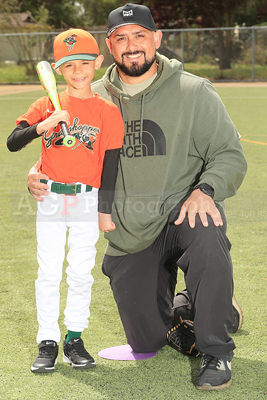 TBGrasshoppers00009