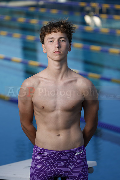 AVHS_Swim_Ind224