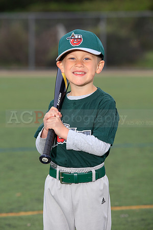 TBTinCaps00035