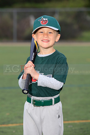 TBTinCaps00036