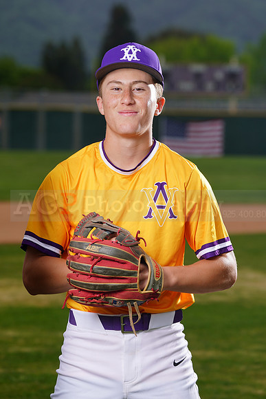 2025_Freshmen_BB036