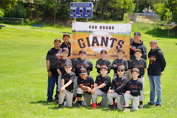 PWGiants00153