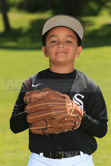 JrPWWhiteSox00075